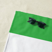 Serviette De Plage Larges Rayures Vert Citron  (En situation)