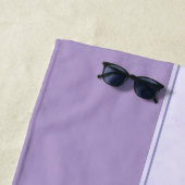 Serviette De Plage Lavande Lumière Personnalisable Purple (En situation)