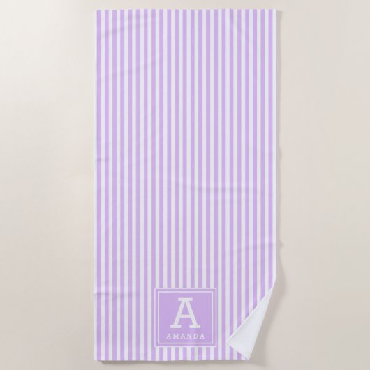 Serviette De Plage Lavande Lumineuse Rayures de Cabane Monogramme Ini (Devant)