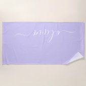 Serviette De Plage Lavande Purple Script Moderne Fille Monogramme Nom (Devant)