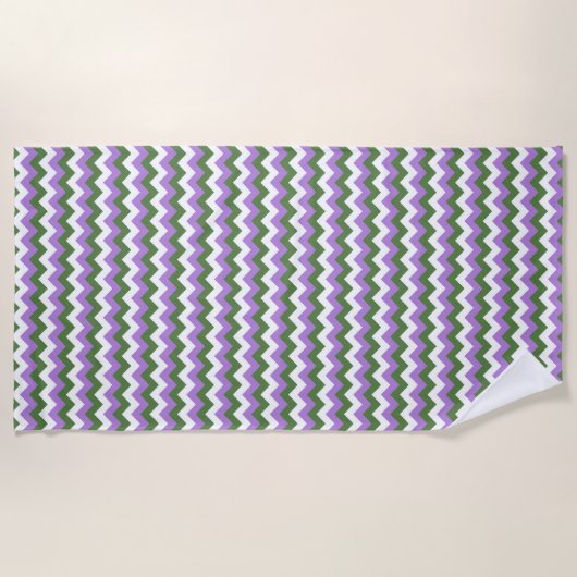 Serviette De Plage Lavande, vert et blanc Chevron Zigzag (Devant)