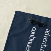 Serviette De Plage Lecture ...l'aventure continue Beach Towel (En situation)