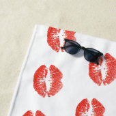 Serviette De Plage Les lèvres rouges baisantes Thunder_Cove (En situation)