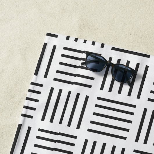 Serviette De Plage Lignes carrées (En situation)