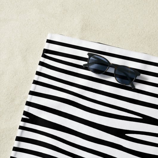Serviette De Plage Lignes horizontales abstraites_noir (En situation)