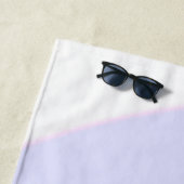 Serviette de plage Lilac Swirls (En situation)