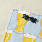 Serviette De Plage Lunettes de bière - Personnaliser avec vos initial (En situation)