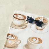 Serviette De Plage Mais d'abord, les tasses à café (En situation)