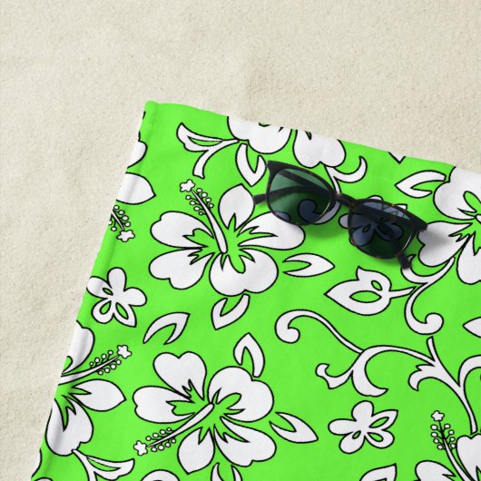 Serviette De Plage Malia Hawaiian Hibiscus Tropical Floral - Lime (En situation)