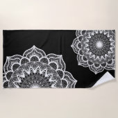 Serviette De Plage Mandala blanc sur fond noir (Devant)