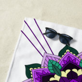 Serviette De Plage Mandala Motif 02 en violet Beach Towel (En situation)