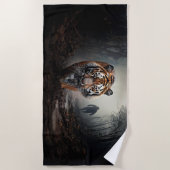 Serviette De Plage Marcher Vieille forêt surréelle de tigres noirs et (Devant)