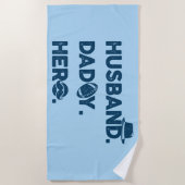 Serviette De Plage Mari. Papa. Héros. Graphisme rétro (Devant)