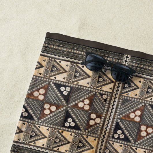 Serviette De Plage Mariage hawaïen Tapa Cloth (En situation)