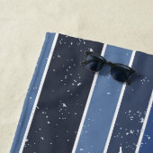 Serviette De Plage Marine rayée et bleu (En situation)