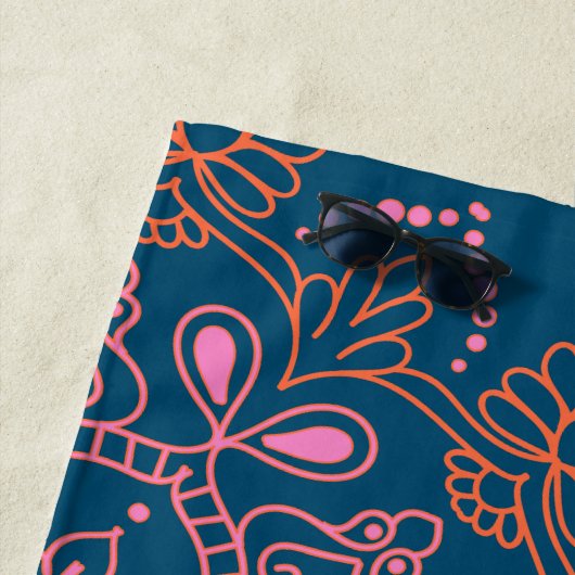 Serviette De Plage Médaillon Mandala Boho Moderne en Teal Personnalis (En situation)