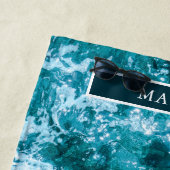Serviette De Plage Mer Turquoise personnalisée et vagues (En situation)