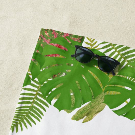Serviette De Plage Mme. Moderne Feuilles Tropicales Écriture Minimali (En situation)