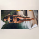 Serviette De Plage Modèle chaud posant à la plage Beach Towel (Devant)