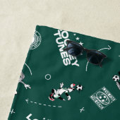 Serviette De Plage Modèle de manuel de football LOONEY TUNES™ (En situation)