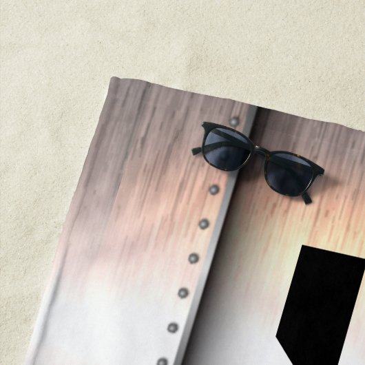 Serviette De Plage Modifier Initial, Ajouter Nom, Bandes métalliques (En situation)