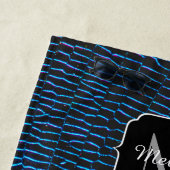 Serviette De Plage Monogramme abstrait bleu brillant métallique (En situation)