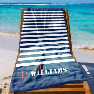 Serviette De Plage Monogramme de famille de la maison de plage modern