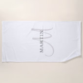 Serviette De Plage Monogramme de nom élégant | Blanc & Gris (Devant)