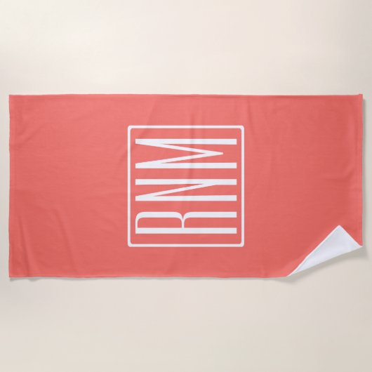Serviette De Plage Monogramme initial | Blanc Sur Le Corail (Devant)