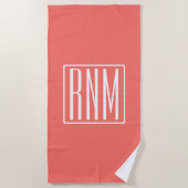 Serviette De Plage Monogramme initial | Blanc Sur Le Corail (Devant)