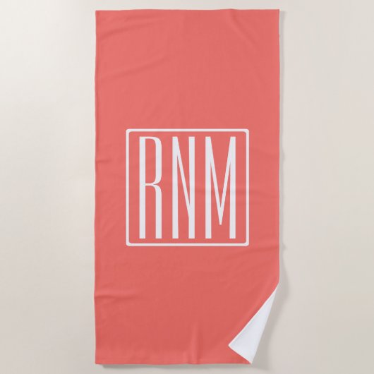 Serviette De Plage Monogramme initial | Blanc Sur Le Corail (Devant)
