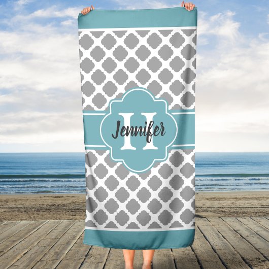 Serviette De Plage Monogramme personnalisé Aqua Grey Quatrefoil