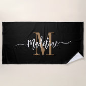Serviette De Plage Monogramme personnalisé de style nom script noir o (Devant)