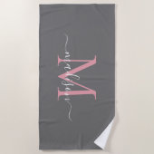 Serviette De Plage Monogramme rose rose gris moderne Script féminin (Devant)