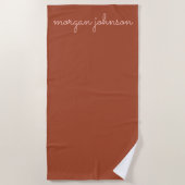 Serviette De Plage Monogramme tendance | Orange brûlé + Nom du script (Devant)
