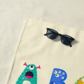 Serviette De Plage Monstre Personnalisé ABC Monstres Silly Alphabet (En situation)