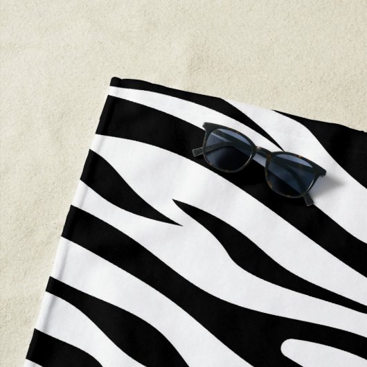 Serviette De Plage Motif à bandes Zebra (En situation)