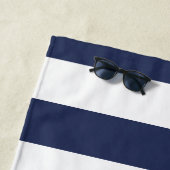 Serviette De Plage Motif à rayures bleu foncé (En situation)