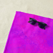 Serviette De Plage Motif Abstrait Rose Violet (En situation)