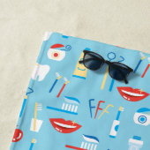 Serviette De Plage Motif bleu dentaire (En situation)