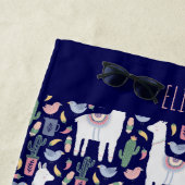 Serviette De Plage Motif botanique de Cute Llama Whimsical (En situation)