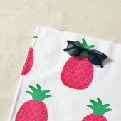 Serviette De Plage Motif Chic Ananas Rose Blanc (En situation)