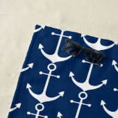 Serviette De Plage Motif d'ancrage bleu marine (En situation)