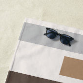 Serviette De Plage Motif d'art des bandes géométriques personnalisées (En situation)