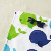 Serviette De Plage Motif De Baleines, Beaux Baleines, Votre Nom (En situation)