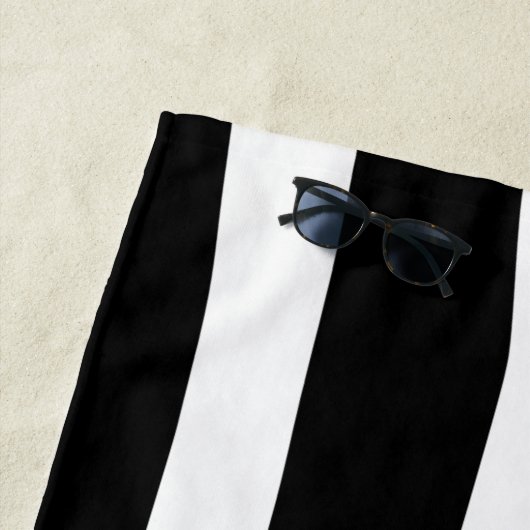 Serviette De Plage Motif de bandes d'impression Zebra (En situation)