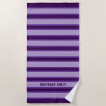 Serviette De Plage Motif de bandes violettes personnalisé<br><div class="desc">Ajoutez une touche audacieuse et élégante à vos journées de plage avec le Motif Purple Stripes personnalisé Beach Towel. Dotée d'un design rayé et dynamique dans des tons violets, cette serviette apporte un look moderne et attrayant à vos essentiels au bord de la piscine ou en bord de mer. Doux,...</div>