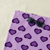 Serviette De Plage Motif de coeur pourpre (En situation)