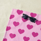Serviette De Plage Motif de coeur rose et nom Preppy y2k Beach Towel (En situation)