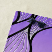 Serviette De Plage Motif de congé créatif Pearlescent violet (En situation)